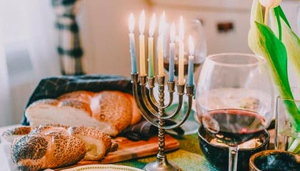 爱游戏体育-美国反曲弓男队在世界射箭锦标赛中夺冠，男子反曲弓世界排名