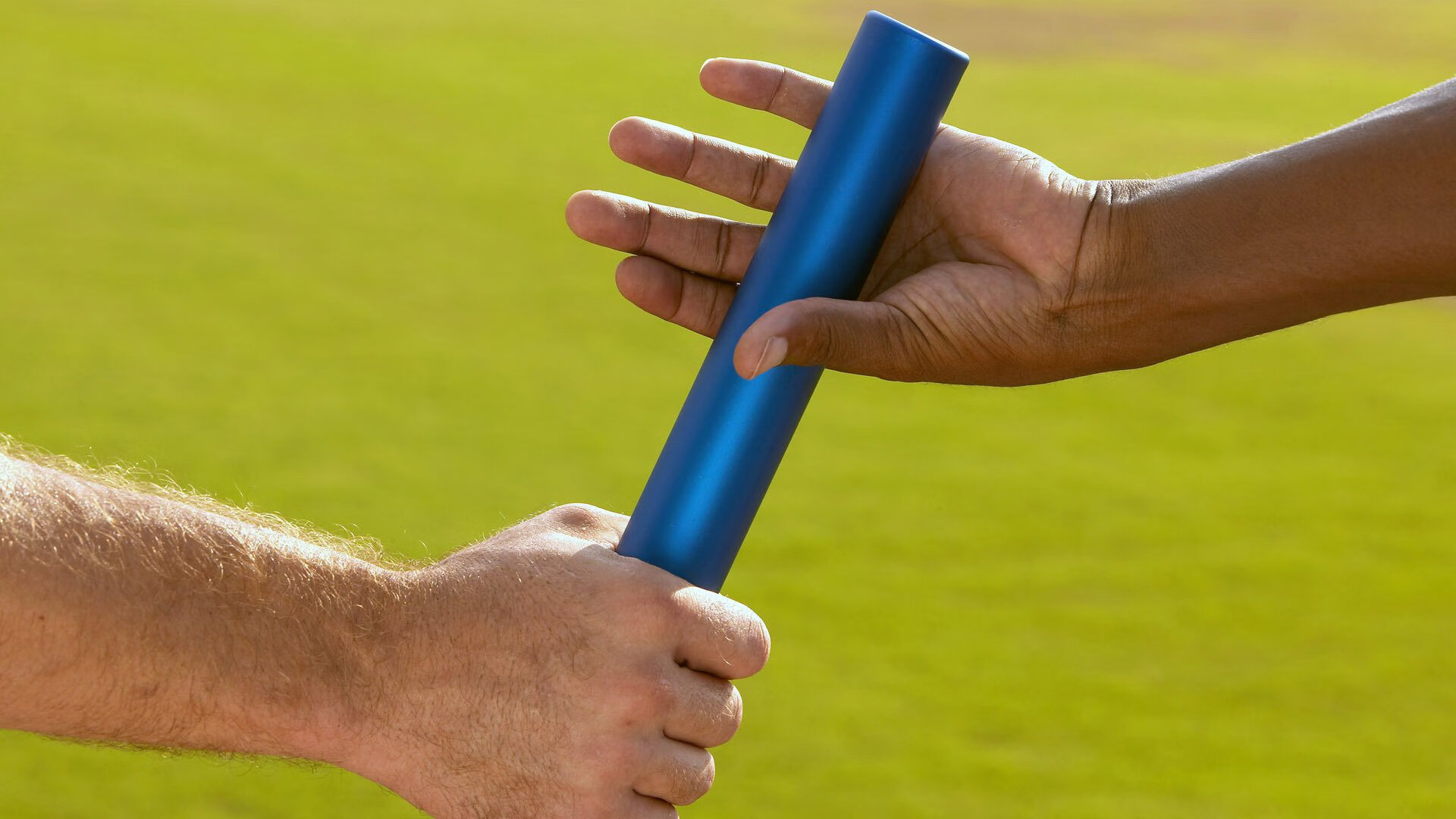 爱游戏平台-“新晋足球教练崭露头角，为中国足球注入新动力”，足球教练中国队